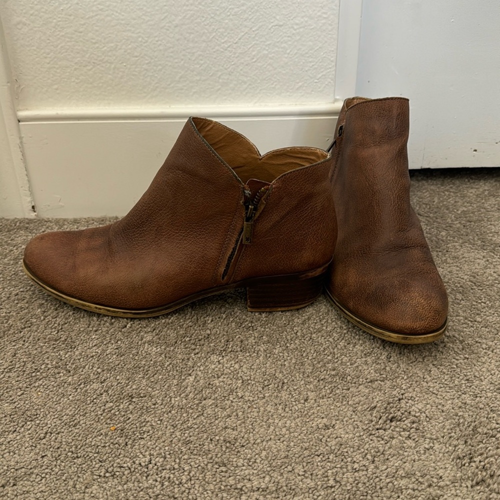 Brown leather Boots!